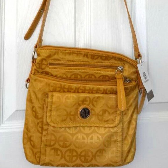 Giani Bernini Handbags - Giani Bernini Pebble Wine Yellow Medium Shoulder Handbag Bag Purse Smartphone